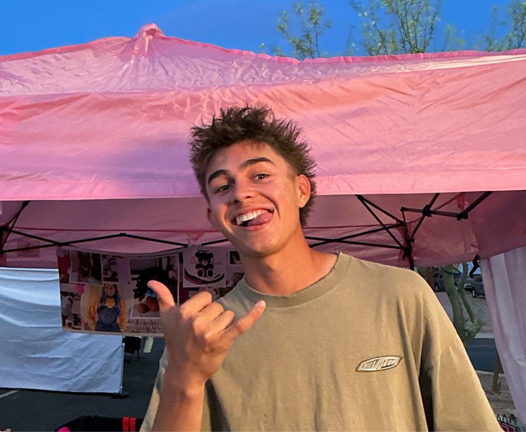 1775873297045_original_1.jpg